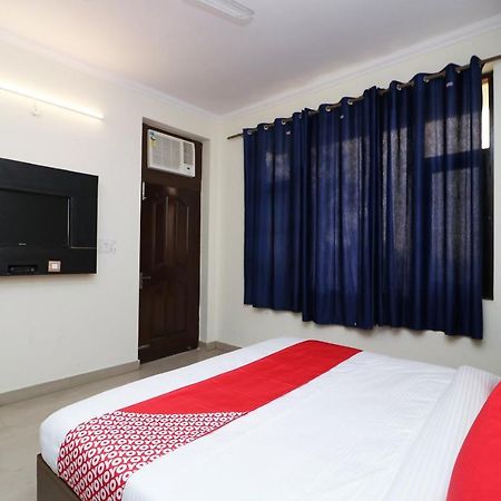 Oyo Flagship 28755 Hotel 9 Palm Rajpur Luaran gambar
