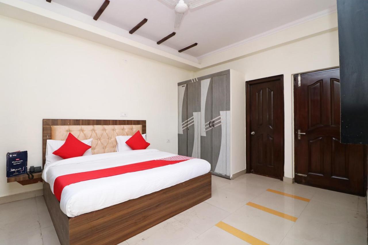 Oyo Flagship 28755 Hotel 9 Palm Rajpur Luaran gambar