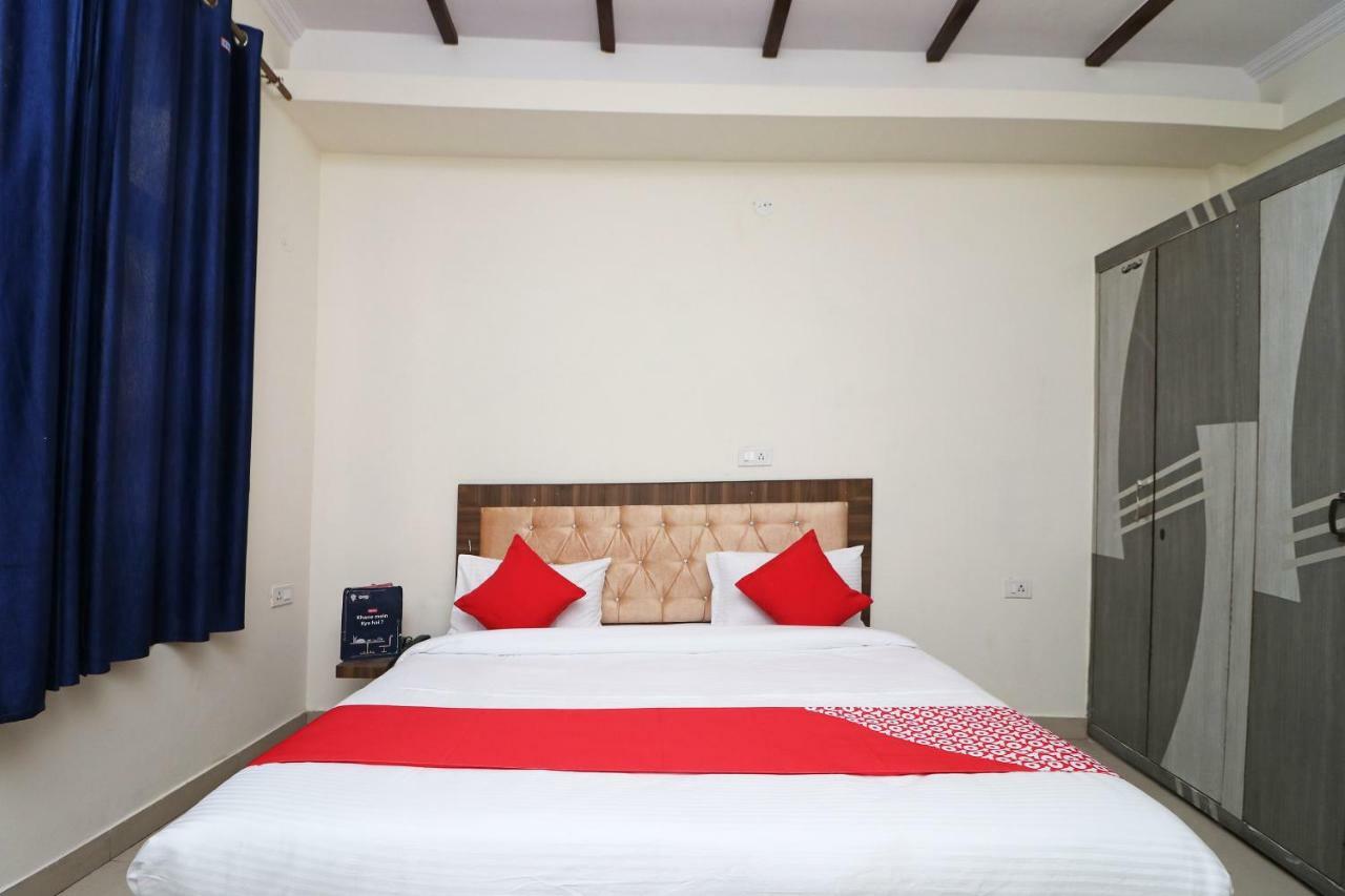 Oyo Flagship 28755 Hotel 9 Palm Rajpur Luaran gambar